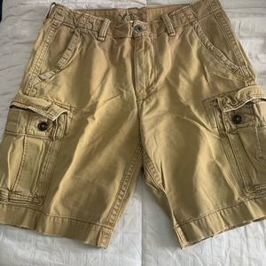 AE Classic Length Cargo Shorts